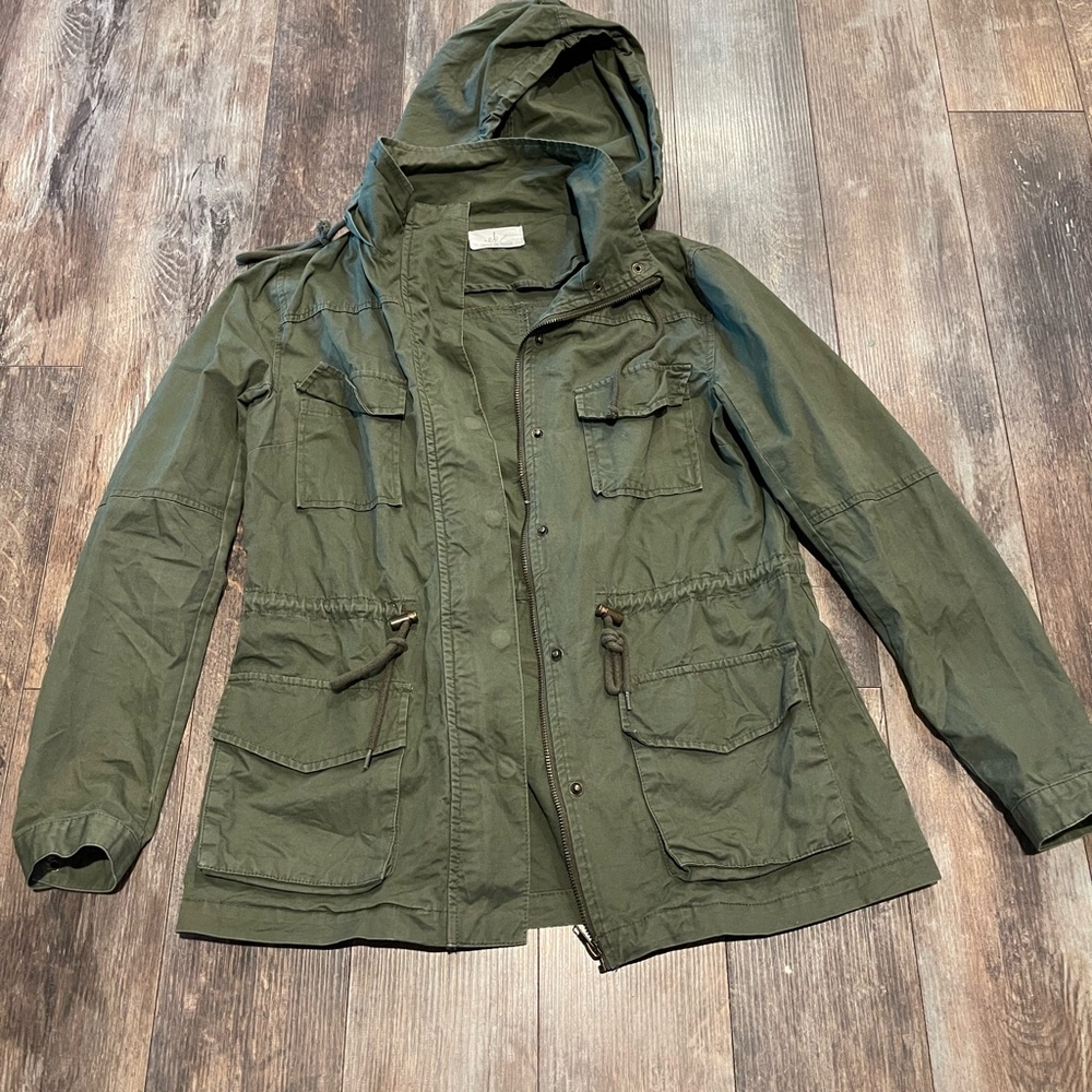 Green Utility Jacket with Hood and Relaxed Fit